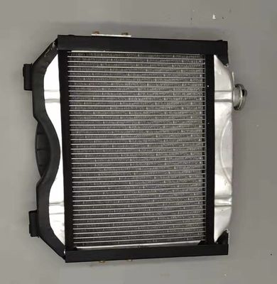 Personnalisez le système de refroidissement de votre camion avec un radiateur de refroidissement par eau informatique KM2310