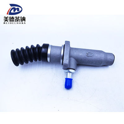 N° OE 1608-001041608-00130 Métal cylindre maître d'embrayage pour pièces d'autobus d'origine métallique