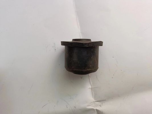 Armes de commande de suspension Bouches à bille de balancement pour bus à roues arrière et construction durable