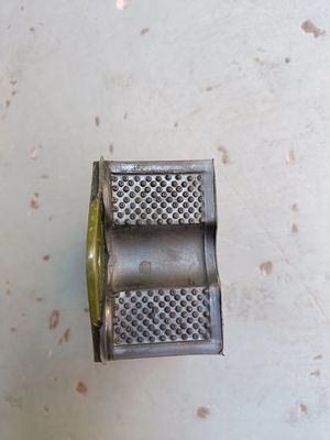 Plaquette en caoutchouc d'origine pour moteur de bus et de camion Support avant Boîte de vitesses de camion Bloc tampon