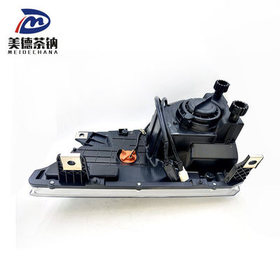 Assemblage de lampe à brouillard à LED pour pièces détachées automobiles 8711015-1850-C00