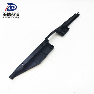 Demande du client pièces détachées automobiles chinoises Baffle droit 5302552-A95