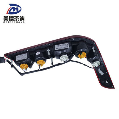 L'image montre les accessoires de la lampe d'autobus 37HA1-73200-AMP