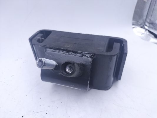 CUSSION de suspension arrière gauche en caoutchouc de fer métallique pour pièces de moteur de voiture 1001015-DP011