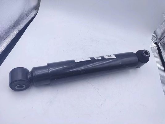 Assemblage de l'absorbeur de choc avant adapté aux exigences et à l'usage divers des clients