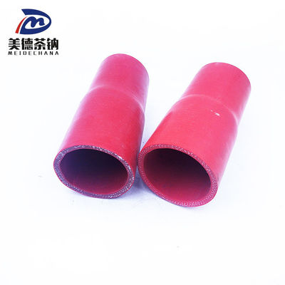 Tubes à angle droit avec et compétitif