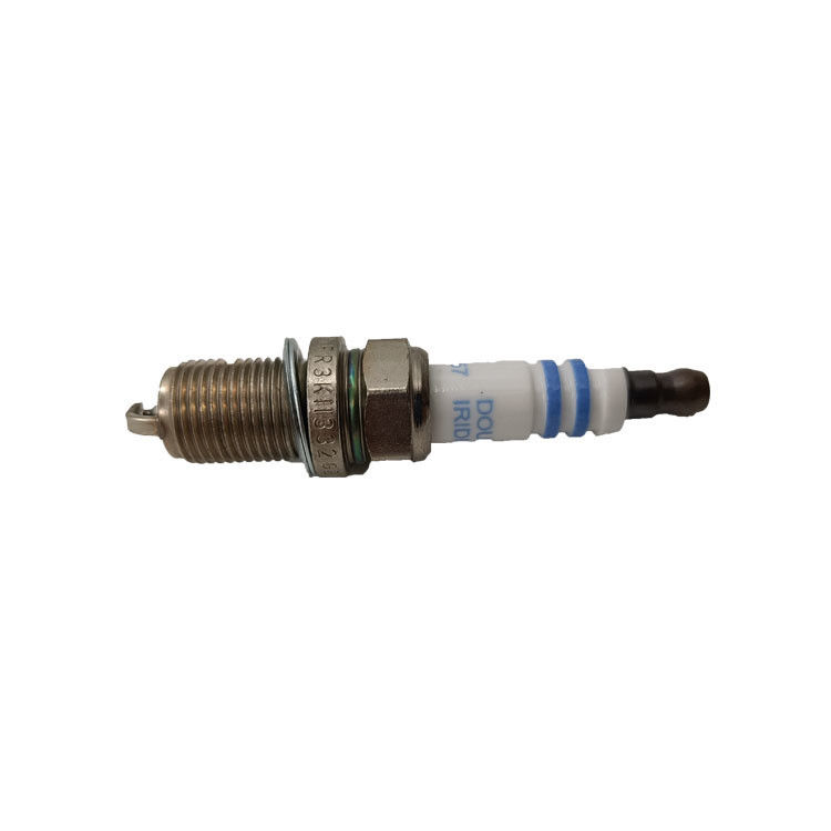 Weichai Auto Parts Nickel Copper Alloy Bougie d'allumage 1000450457 pour moteur diesel Yutong