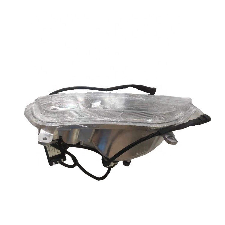 Numéro OE 4101-80-00354 Zhongtong Parties de bus LED 12/24V Lampes à brouillard avant droite pour bus