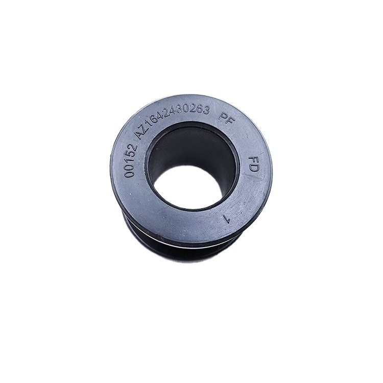 Pièces de camions lourds en nylon AZ1642430263 Stabilisateur de cabine Bar Liner pour la performance