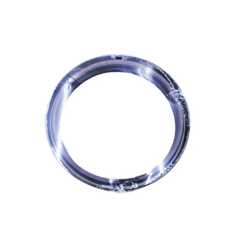 Mettez à niveau votre camion lourd avec WG9003074387 Seal d'huile de roue arrière et durabilité
